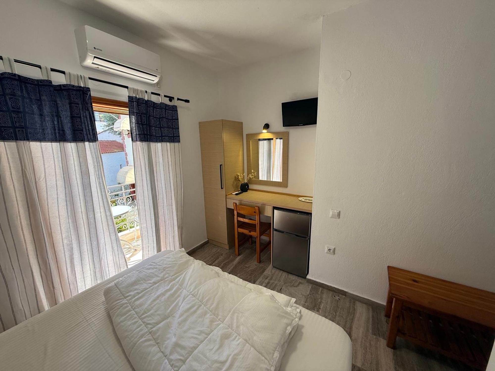 Sunrise House Hotel Parga Bagian luar foto
