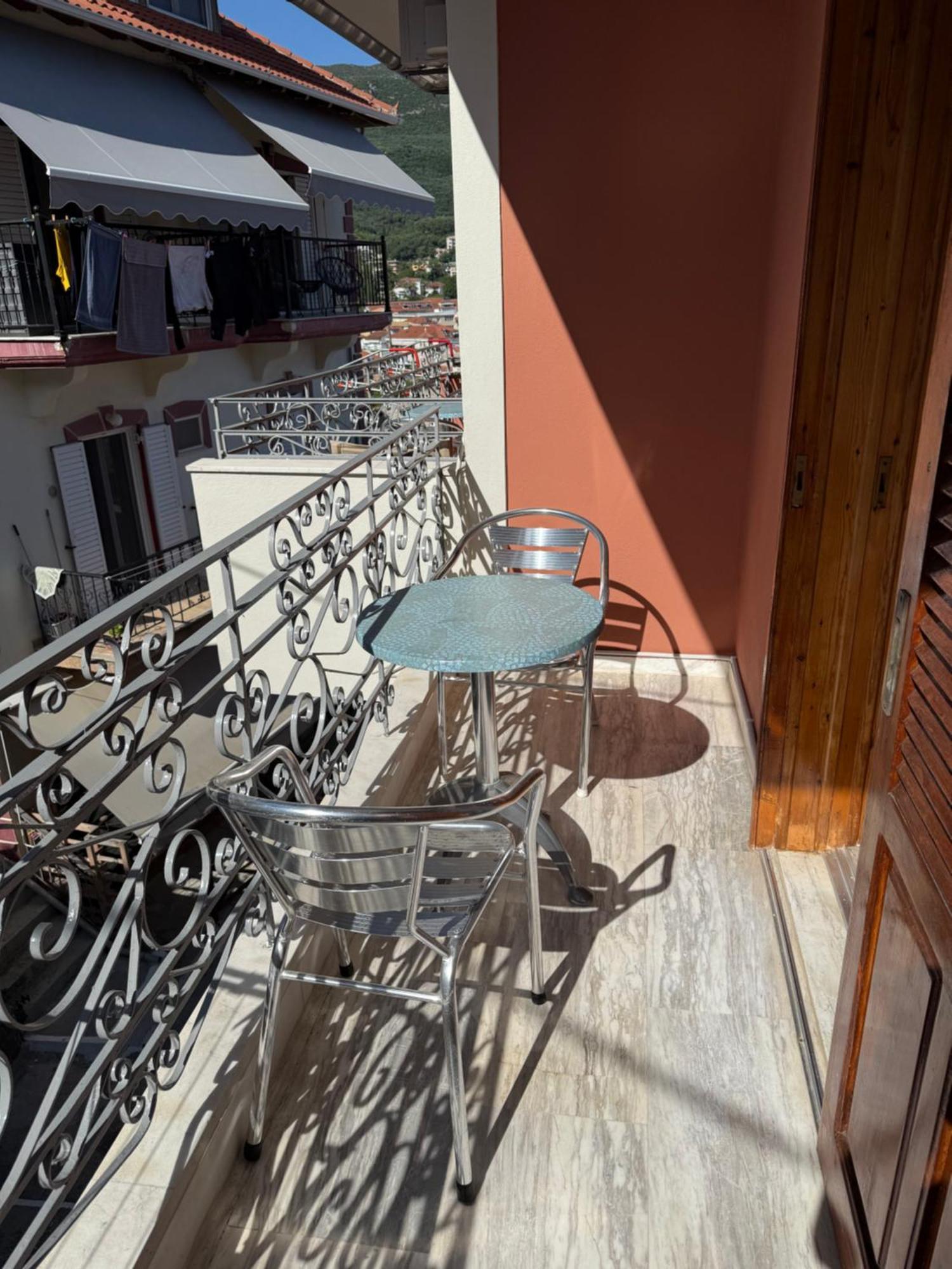 Sunrise House Hotel Parga Bagian luar foto