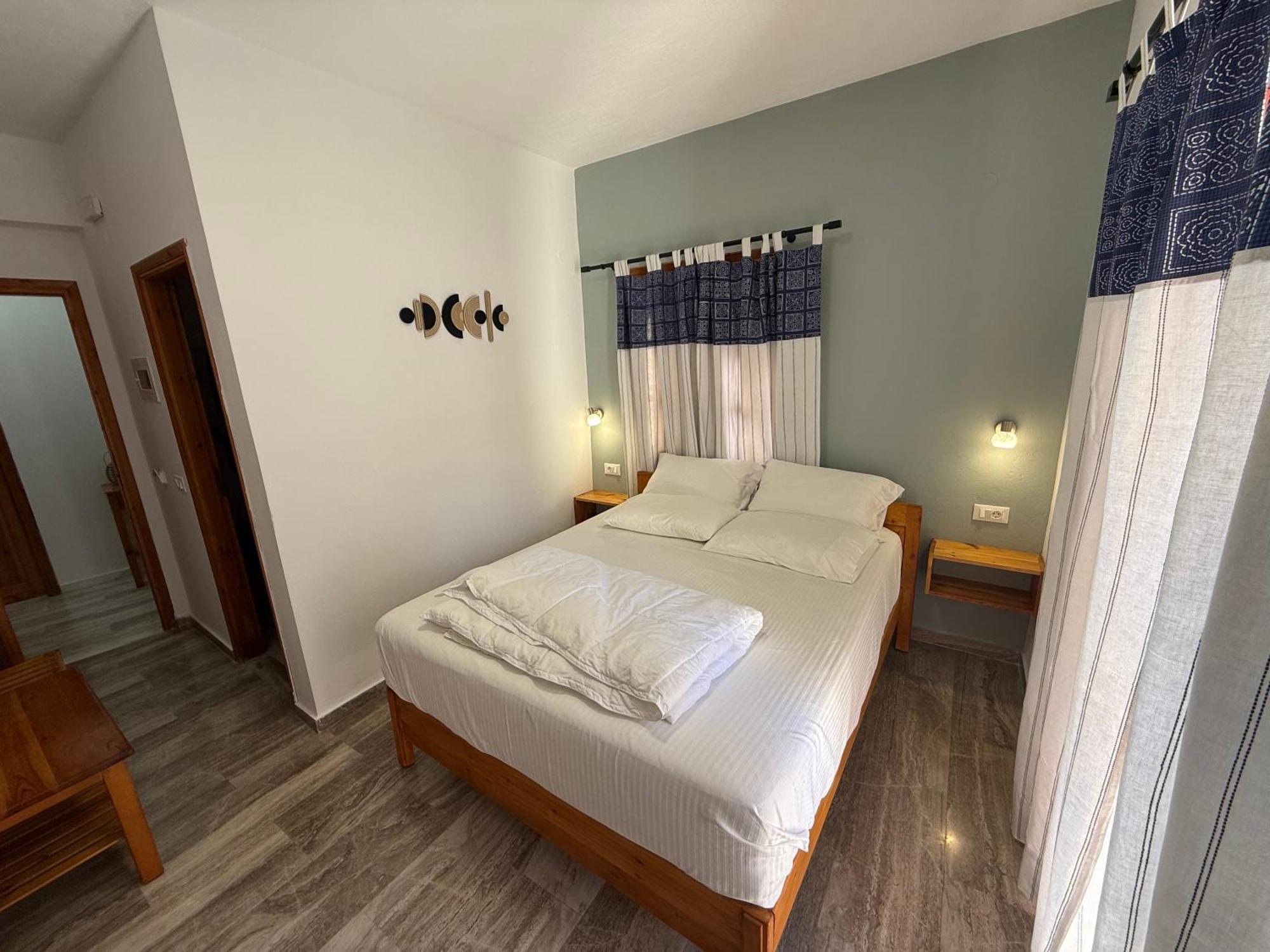 Sunrise House Hotel Parga Bagian luar foto